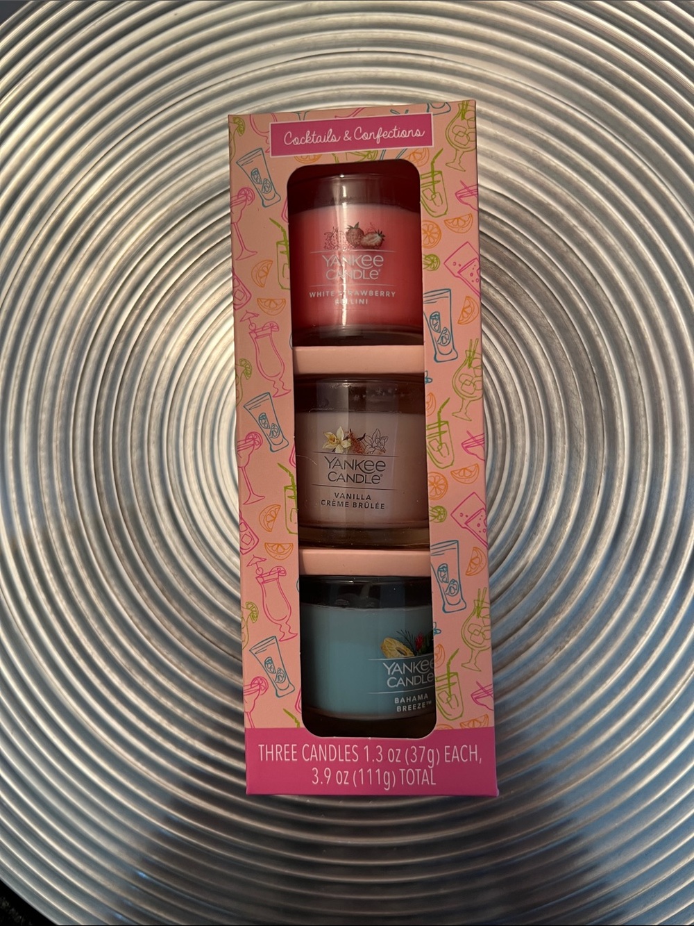YANKEE CANDLE NIB COCKTAILS &
CONFECTIONS